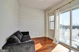 1916 Christian St, Philadelphia, PA 19146 - Photo 33