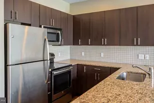 521 S Broad St, Philadelphia, PA 19147 - Photo 13