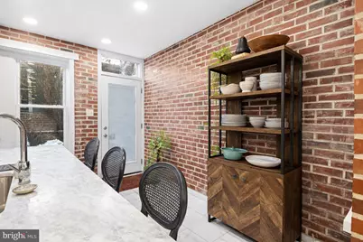 2425 Fairmount Avenue, Philadelphia, PA 19130 - Photo 9