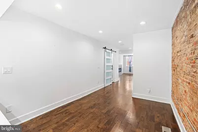 2125 S 9th Street, Philadelphia, PA 19148 - Photo 9