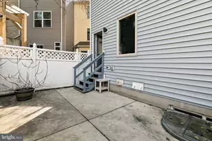 2555 Carpenter St, Philadelphia, PA 19146 - Photo 27