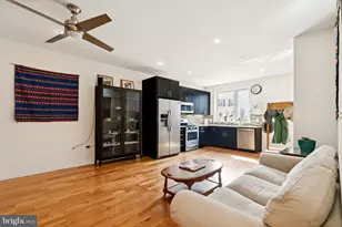 2555 Carpenter St, Philadelphia, PA 19146 - Photo 1