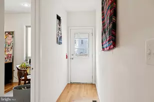 2555 Carpenter St, Philadelphia, PA 19146 - Photo 11