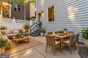 2555 Carpenter St, Philadelphia, PA 19146 - Photo 21