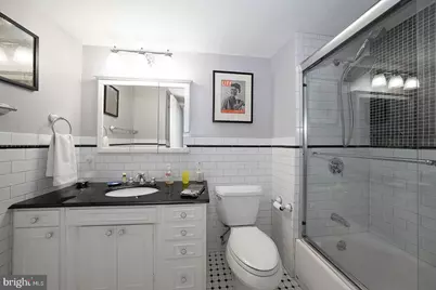 1919 Chestnut Street #2703, Philadelphia, PA 19103 - Photo 9