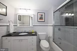 1919 Chestnut St, Philadelphia, PA 19103 - Photo 9