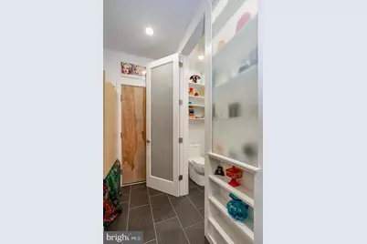 1942 N Front Street #302, Philadelphia, PA 19122 - Photo 9