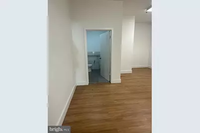 2737 W Girard Avenue, Philadelphia, PA 19130 - Photo 7