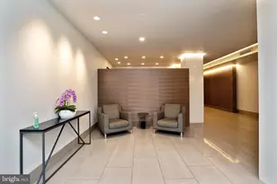 2020 Walnut St, Philadelphia, PA 19103 - Photo 9