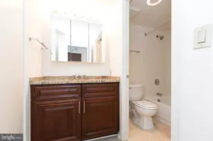 2020 Walnut St, Philadelphia, PA 19103 - Photo 5