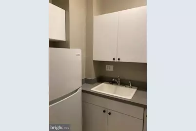 2031 Locust Street #405, Philadelphia, PA 19103 - Photo 3