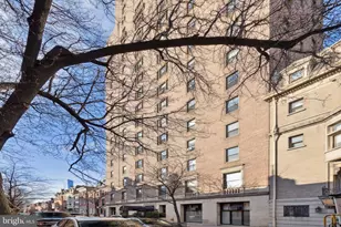 2031 Locust St, Philadelphia, PA 19103 - Photo 13