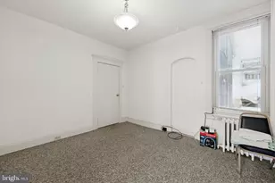 1127 Green St, Philadelphia, PA 19123 - Photo 9