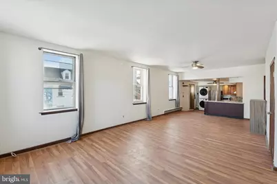 632 E Girard Avenue, Philadelphia, PA 19125 - Photo 3