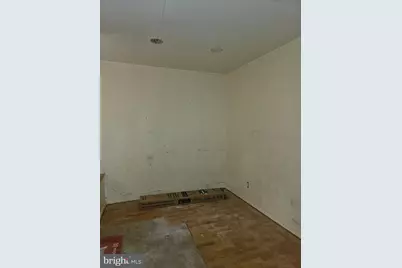 647 S 60th Street, Philadelphia, PA 19143 - Photo 13