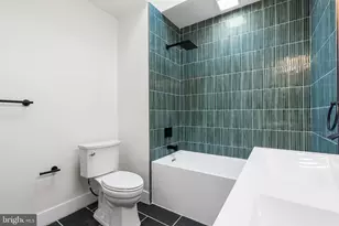 6528 Windsor St, Philadelphia, PA 19142 - Photo 17