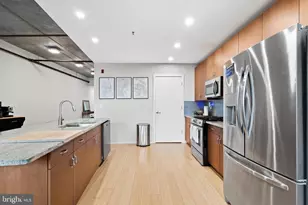 1352 South St, Philadelphia, PA 19147 - Photo 9