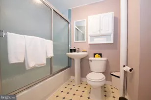 151 Fountain St, Philadelphia, PA 19127 - Photo 15