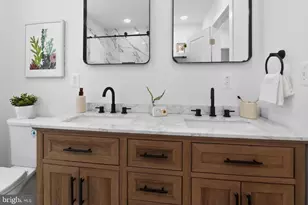 1314 S 46th St, Philadelphia, PA 19143 - Photo 27