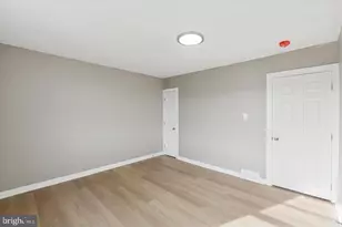 6340 Cardiff St, Philadelphia, PA 19149 - Photo 9