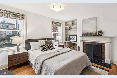 2133 Cypress Street, Philadelphia, PA 19103 - Photo 3