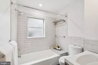 2133 Cypress Street, Philadelphia, PA 19103 - Photo 19