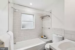 2133 Cypress St, Philadelphia, PA 19103 - Photo 19