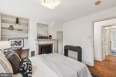 2133 Cypress Street, Philadelphia, PA 19103 - Photo 17