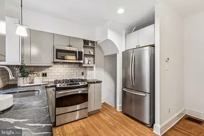 2133 Cypress Street, Philadelphia, PA 19103 - Photo 15