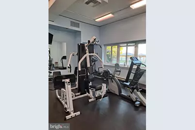 44303 Delaire Landing Road #303, Philadelphia, PA 19114 - Photo 9