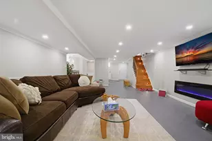 744 Longshore Ave, Philadelphia, PA 19111 - Photo 33