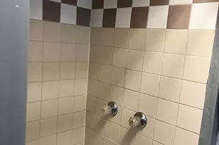 5753 Tackawanna St, Philadelphia, PA 19135 - Photo 17