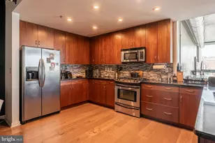 1352 South St, Philadelphia, PA 19147 - Photo 9