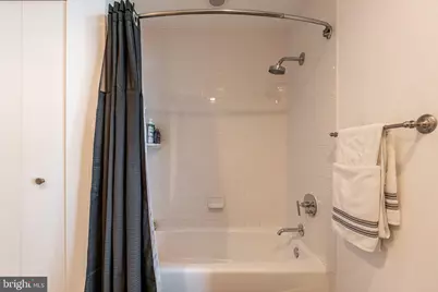 1352 South Street #508, Philadelphia, PA 19147 - Photo 19