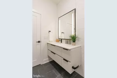 1421 E Columbia Avenue #401, Philadelphia, PA 19125 - Photo 11