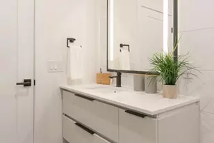 1421 E Columbia Ave, Philadelphia, PA 19125 - Photo 11