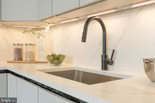 1421 E Columbia Ave, Philadelphia, PA 19125 - Photo 19