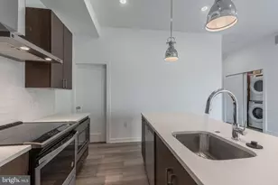 710 N 16th St, Philadelphia, PA 19130 - Photo 5