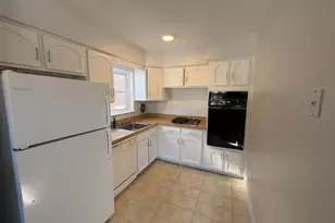 3918 Stevenson St, Philadelphia, PA 19114 - Photo 3