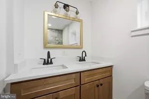 1022 McKean St, Philadelphia, PA 19148 - Photo 15