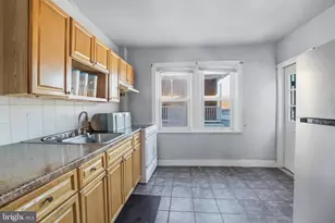 1705 Harrison St, Philadelphia, PA 19124 - Photo 9