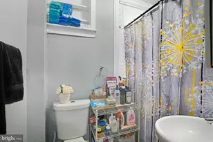 1705 Harrison St, Philadelphia, PA 19124 - Photo 21