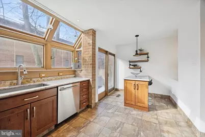 2029 Naudain Street, Philadelphia, PA 19146 - Photo 9