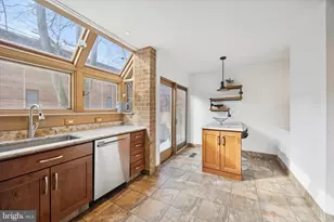 2029 Naudain St, Philadelphia, PA 19146 - Photo 9