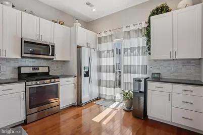 2567 E Thompson Street, Philadelphia, PA 19125 - Photo 9