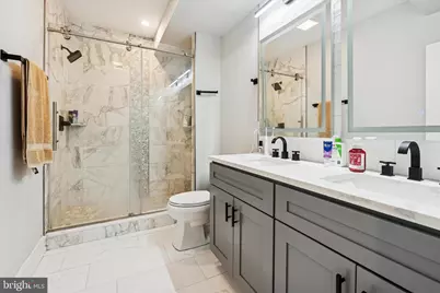 409 W Hewson Street #1, Philadelphia, PA 19122 - Photo 11