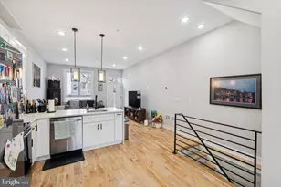 409 W Hewson St, Philadelphia, PA 19122 - Photo 5