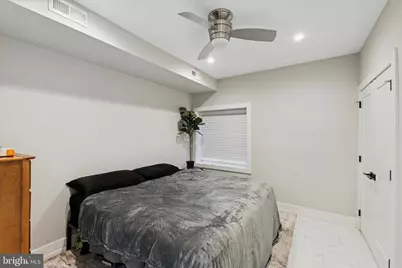 409 W Hewson Street #1, Philadelphia, PA 19122 - Photo 9