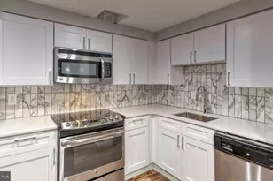 1815 John F Kennedy Blvd, Philadelphia, PA 19103 - Photo 3