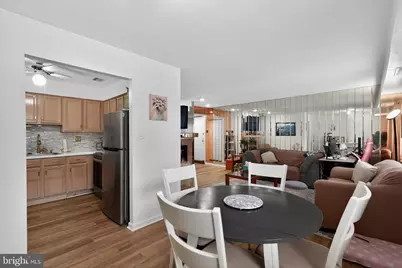 4000 Gypsy Lane #527, Philadelphia, PA 19129 - Photo 5